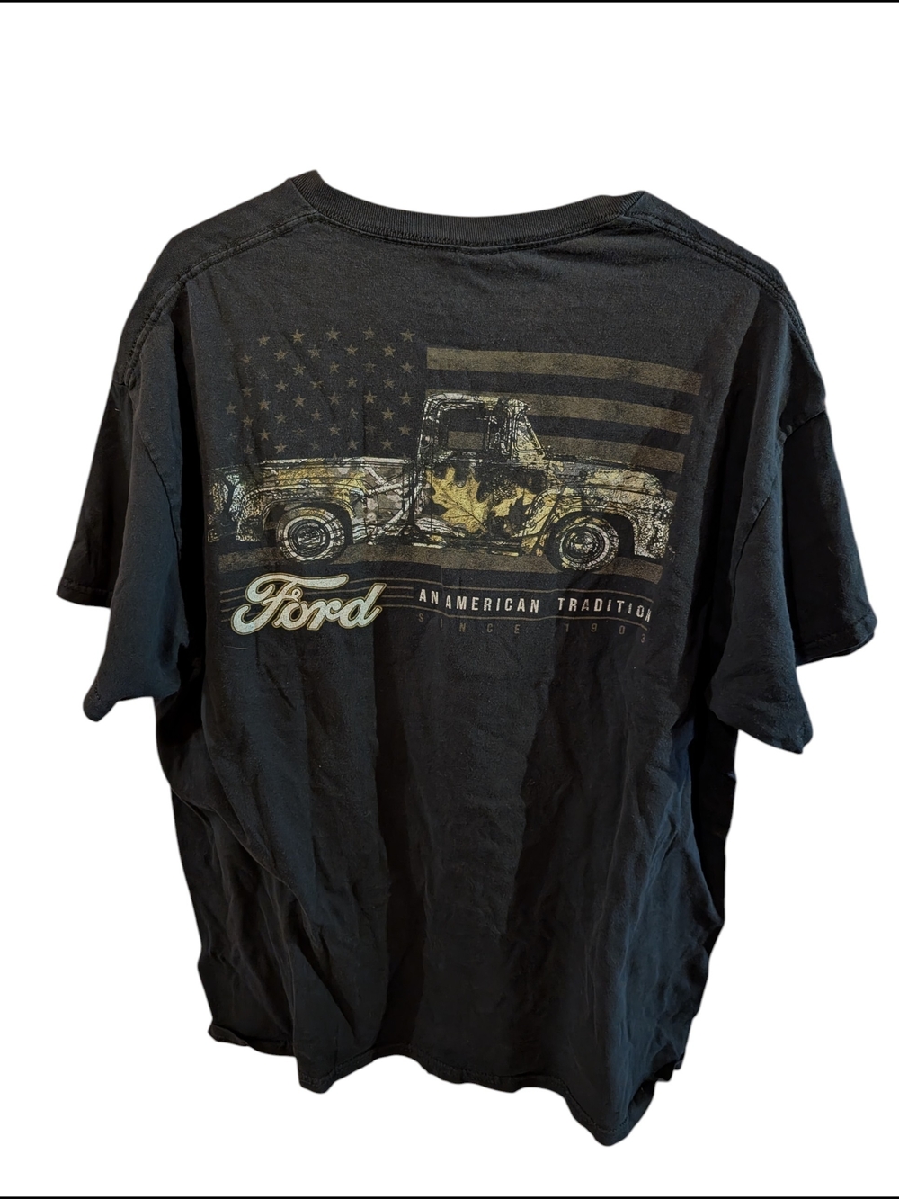 Vintage Ford Short Sleeve Black Logo Tee
